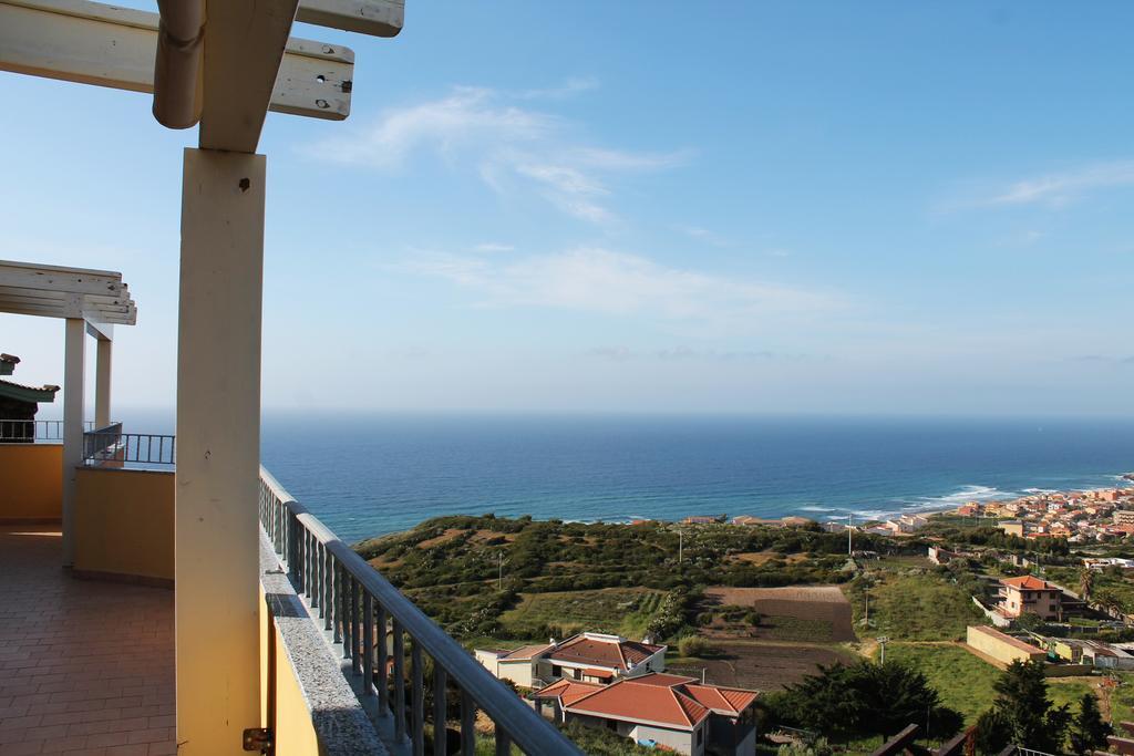 B&B L'Alba Nel Golfo Castelsardo Quarto foto