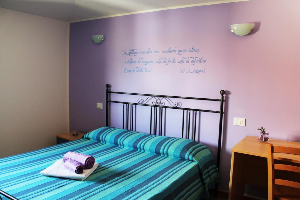 B&B L'Alba Nel Golfo Castelsardo Quarto foto