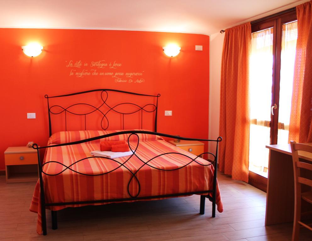 B&B L'Alba Nel Golfo Castelsardo Quarto foto